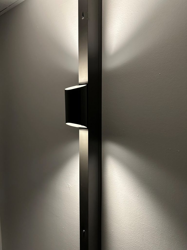 up/down lighting